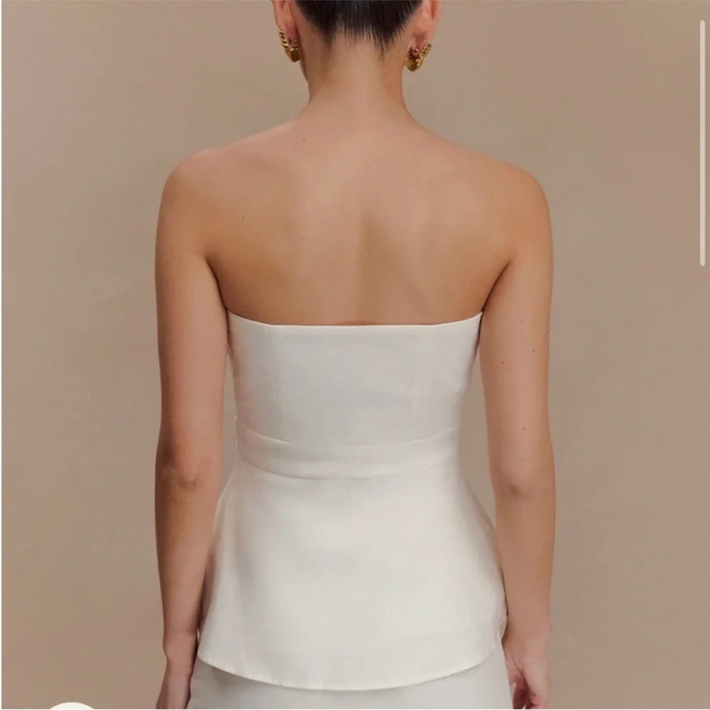 NWT Meshki Dora Strapless Linen Shirt, Size Medium - Picture 2 of 2